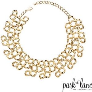 Park Lane Coral Necklace